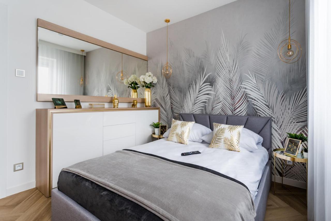 Resinest Apartamenty Jurowiecka J17 Bialystok Exterior photo