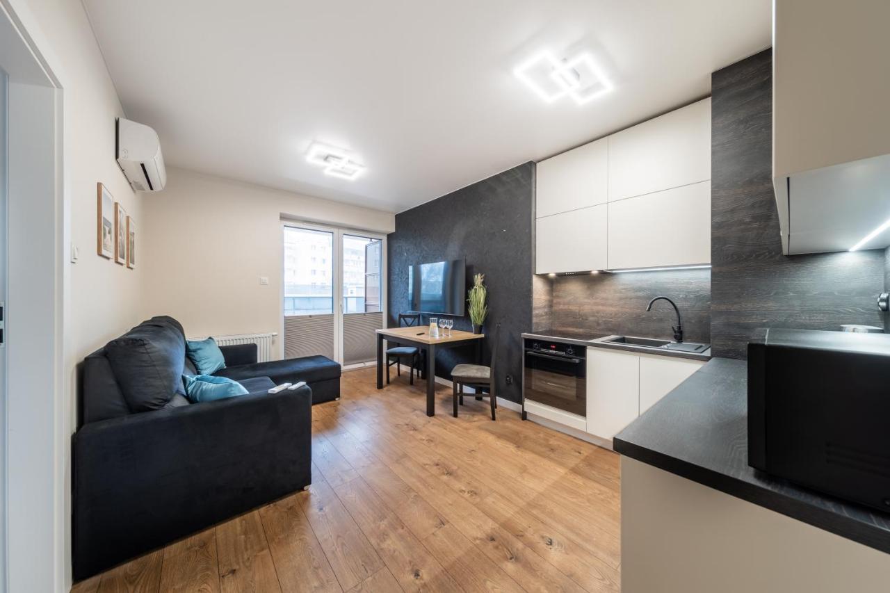 Resinest Apartamenty Jurowiecka J17 Bialystok Exterior photo