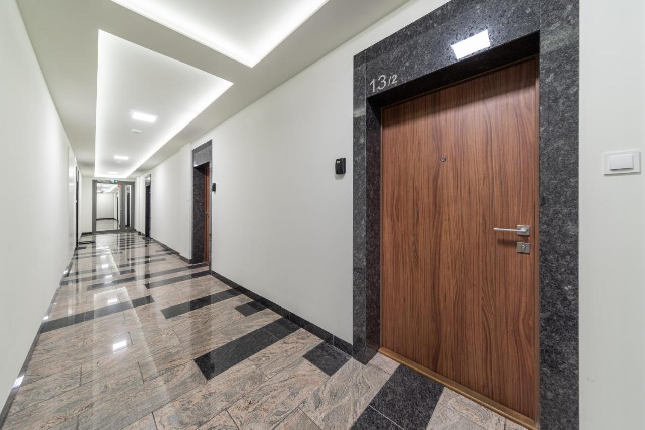 Resinest Apartamenty Jurowiecka J17 Bialystok Exterior photo