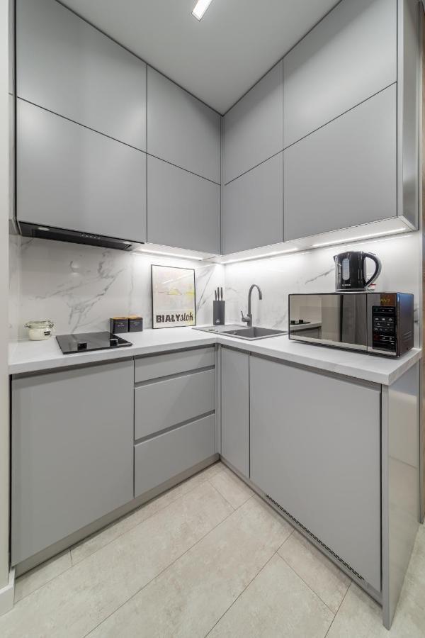 Resinest Apartamenty Jurowiecka J17 Bialystok Exterior photo